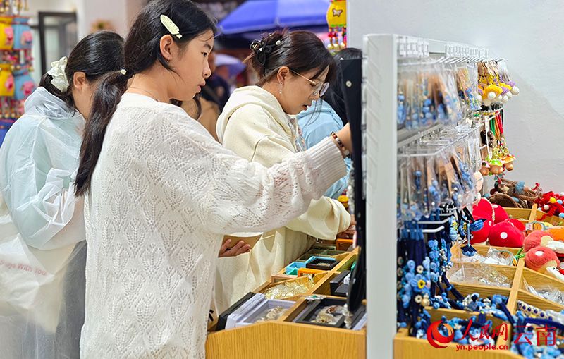 “阿诗玛”领衔新玩法 咖啡香里品文化