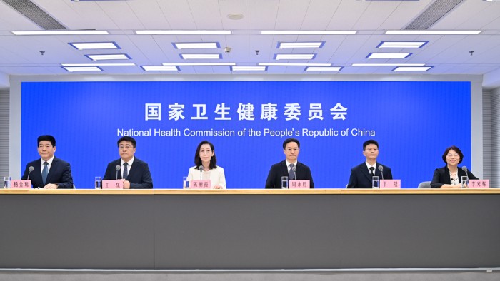 国家卫健委：警惕“秋老虎”和换季健康谣言，养生莫信“偏方”