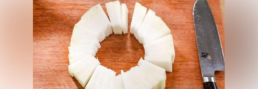 立秋后多注意补水，这道蒸菜清淡宜人，一家人吃得心满意足