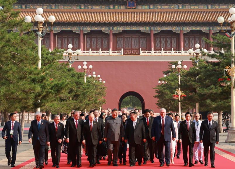 纪念中国人民抗日战争暨世界反法西斯战争胜利80周年大会在京隆重举行 习近平发表重要讲话并检阅受阅部队