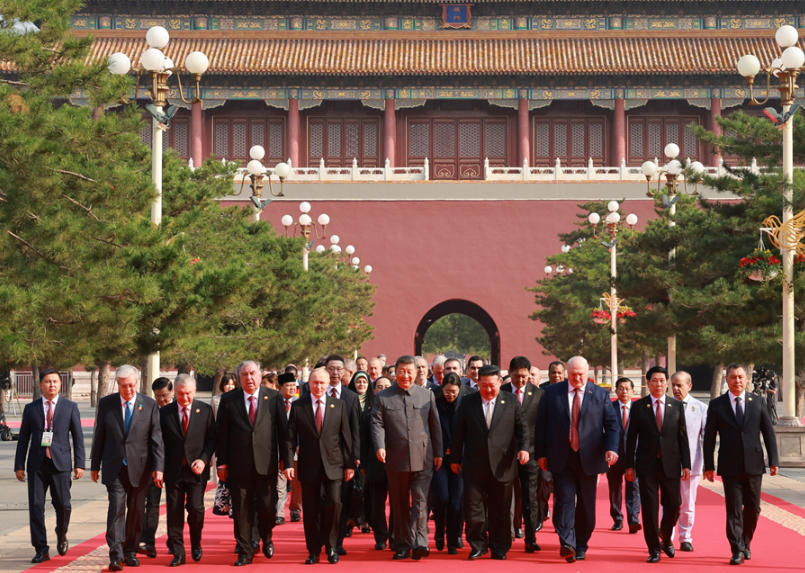 纪念中国人民抗日战争暨世界反法西斯战争胜利80周年大会在京隆重举行 习近平发表重要讲话并检阅受阅部队