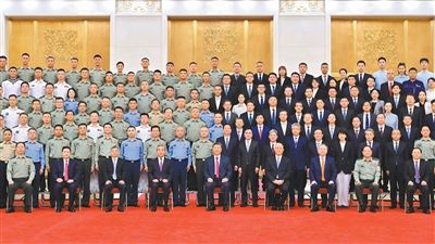 中国人民抗日战争暨世界反法西斯战争胜利80周年纪念活动总结会议在京举行  习近平亲切接见纪念活动筹办工作各方面代表