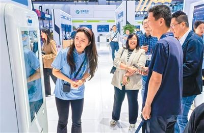 《人工智能生成合成内容标识办法》明确对AI生成合成内容添加标识  你刷的短视频，标注“AI生成”了吗？